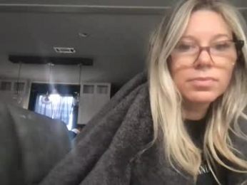 texas_blonde webcam chaturbate model stream image