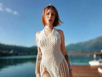JulcyPeach webcam model stream image