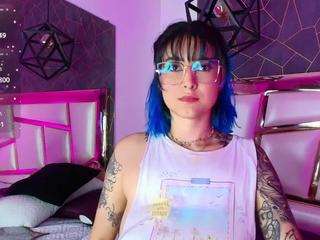 annieswan webcam model stream image