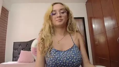 Vero_M01 webcam stripchat model stream image