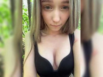 -BabyMia- bongacams stream image, 19.05.2025 11:00