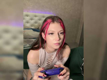 LuckyStar bongacams stream image