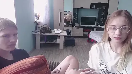 emolina1337 stripchat stream image