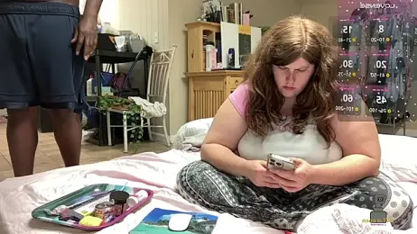 NotUrBabyMoms stripchat stream image