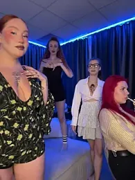RollingGirlzzz stripchat stream image, 29.05.2025 04:50