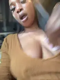 __Nessa__ stripchat stream image, 06.06.2025 11:30
