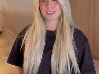 Amy Blondes flirt4free stream image