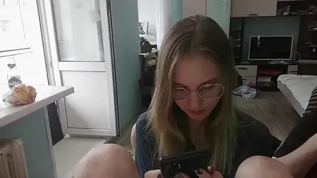 emolina1337 stripchat stream image
