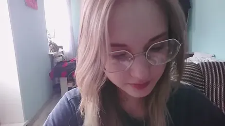 emolina1337 stripchat stream image