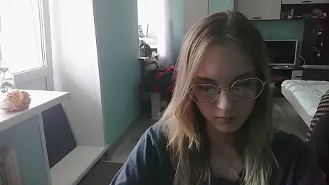 emolina1337 stripchat stream image