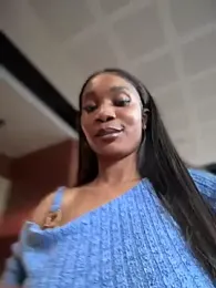 __Nessa__ stripchat stream image, 20.06.2025 10:50