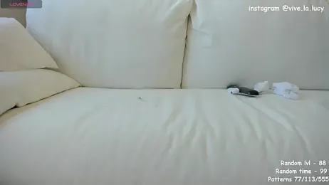 Lucy_Ember stripchat stream image