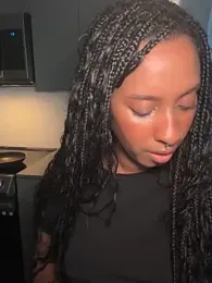 Your_Paris stripchat stream image