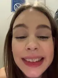 Street_young stripchat stream image