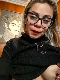 Cata_Office-12 stripchat stream image