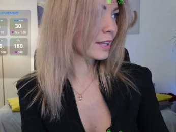 _Cute bongacams stream image