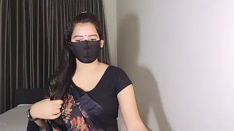 YourLovelyQueen stripchat stream image
