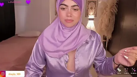 shayla_18 stripchat stream image