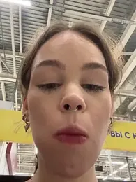 Street_young stripchat stream image
