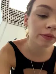 Street_young stripchat stream image