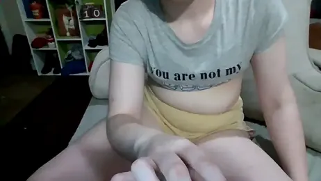 AverageRose stripchat stream image