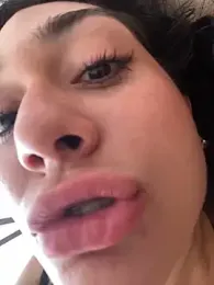 LaanaCooper stripchat stream image