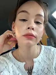 Street_young stripchat stream image