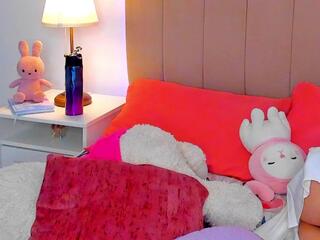 Bella Fontana flirt4free stream image