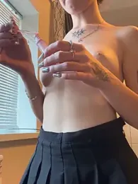 Street_young stripchat stream image