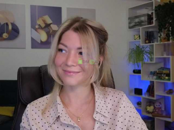 _Cute bongacams stream image