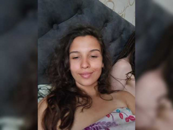 Love_Crew bongacams stream image