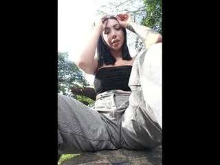 sarahpeterson camsoda stream image