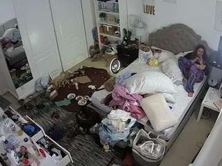 voyeurcam-hornyhostel-02 camsoda stream image