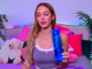 Chantall Reynolds flirt4free stream image