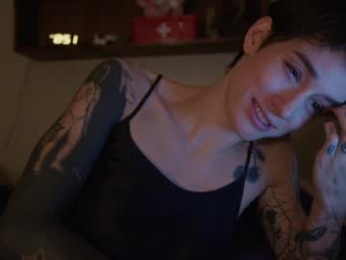 aynmarie chaturbate stream image