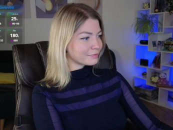 _Cute bongacams stream image