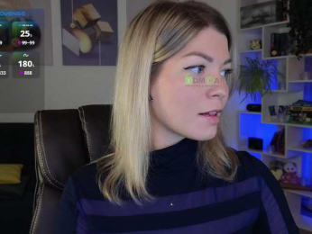 _Cute bongacams stream image
