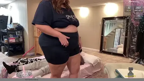 NotUrBabyMoms stripchat stream image