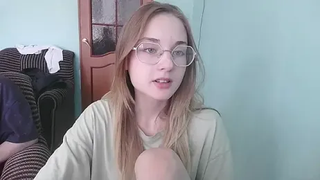 emolina1337 stripchat stream image, 24.08.2025 09:30