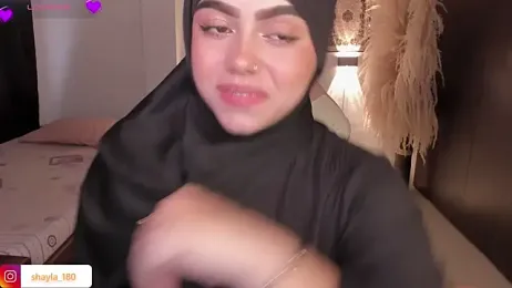 shayla_18 stripchat stream image