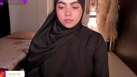 shayla_18 stripchat stream image