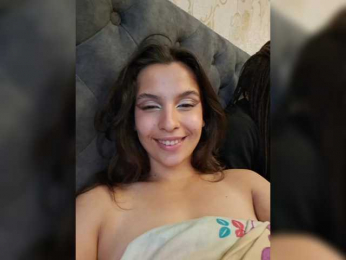Love_Crew bongacams stream image