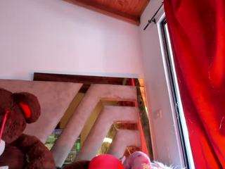 gisellereyess camsoda stream image