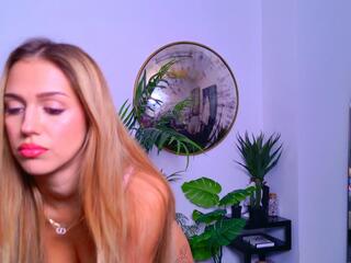 Chantall Reynolds flirt4free stream image