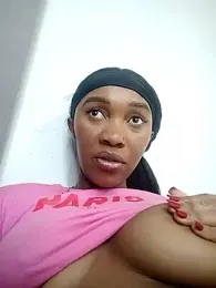 Hannah_107 stripchat stream image