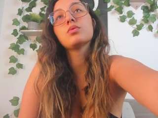 nataliepeterson camsoda stream image