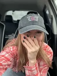 LavenderHot stripchat stream image