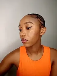 Hannah_107 stripchat stream image