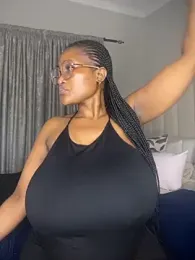 Bustygoddess32 stripchat stream image