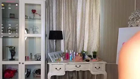 AnneFoxy stripchat stream image